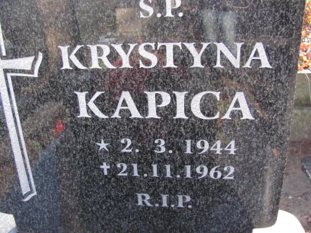 Krystyna Kapica 1944 Mikołów - Grobonet - Wyszukiwarka osób pochowanych