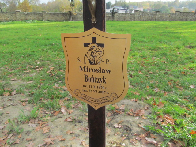 Mirosław Jacek Bończyk 1970 Mikołów - Grobonet - Wyszukiwarka osób pochowanych