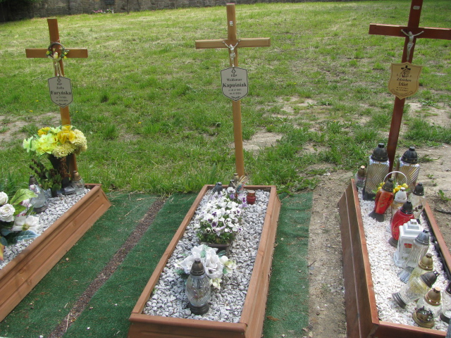 Waldemar Kapuśniak 1957 Mikołów - Grobonet - Wyszukiwarka osób pochowanych