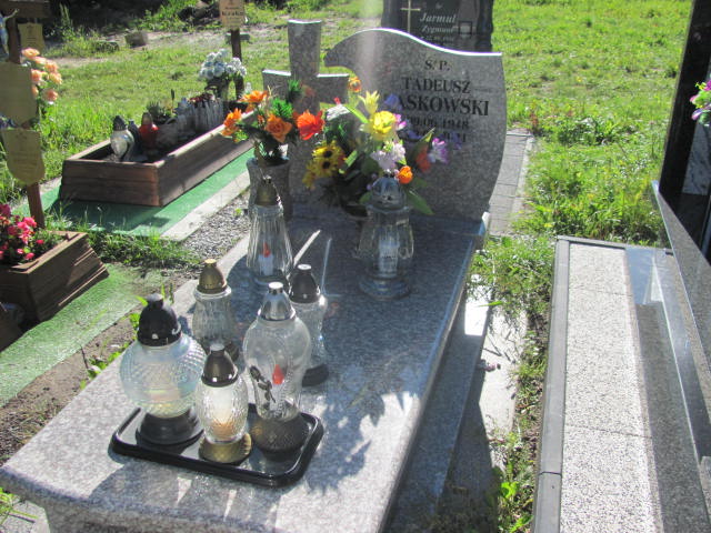 Tadeusz Laskowski 1948 Mikołów - Grobonet - Wyszukiwarka osób pochowanych